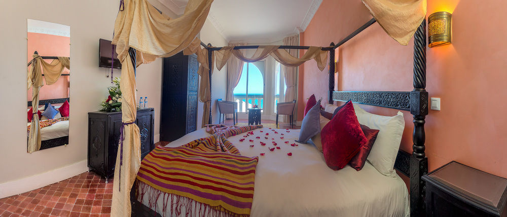 Palais Du Calife Riad Spa & Clubbing (Adults Only) Tanger Exterior foto
